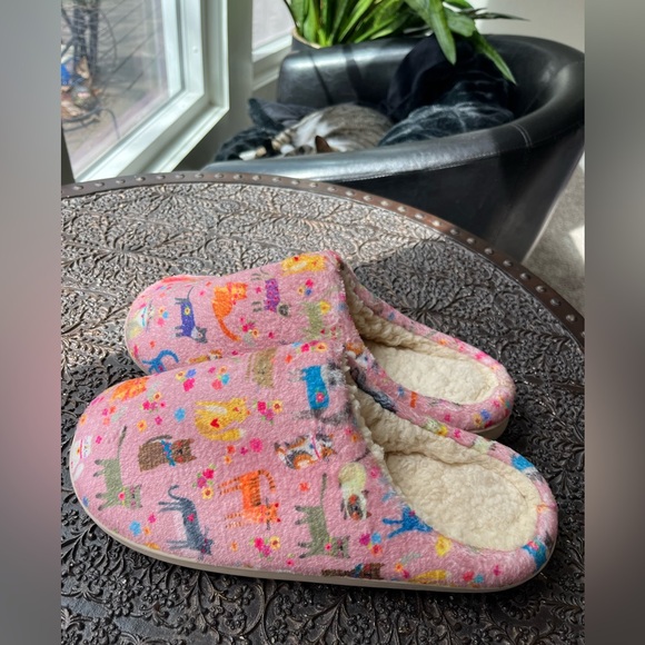 NEW NATURAL LIFE COZY CAT SLIPPERS XL 10-11 - Picture 4 of 6